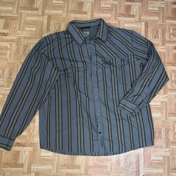 XL Grey Mountain Hardwear button up - Picture 1 of 4